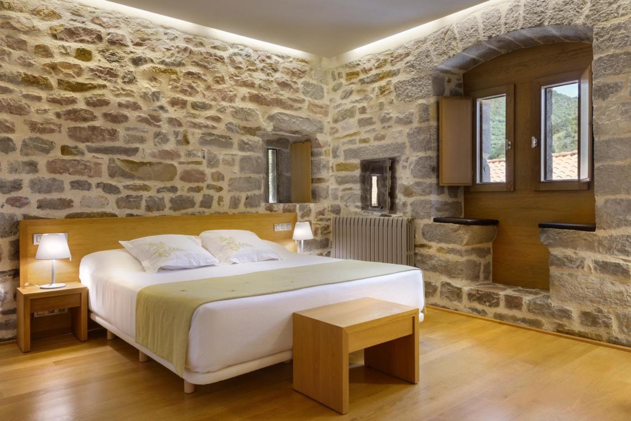 Hotel Rural Torre De Uriz Esterno foto